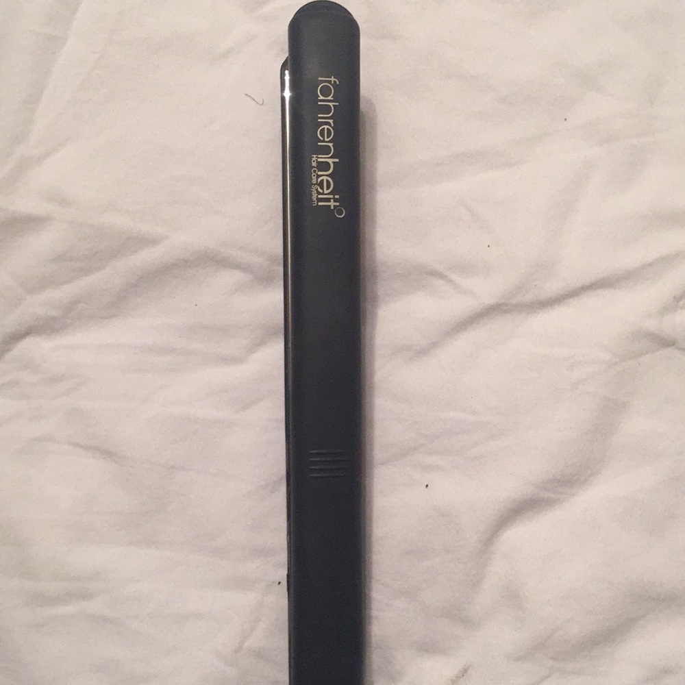 Farenheit flat iron